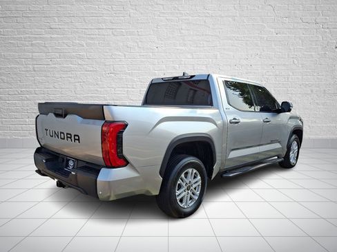Used 2023 Toyota Tundra SR5 w/ SR5 Premium Package AWD/4WD image 6