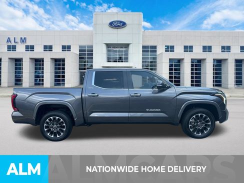Used 2024 Toyota Tundra Limited AWD/4WD image 4