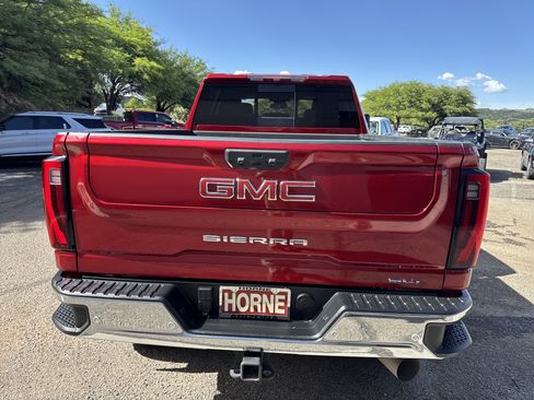 Used 2024 GMC Sierra 3500 SLT w/ SLT Convenience Package AWD/4WD image 7