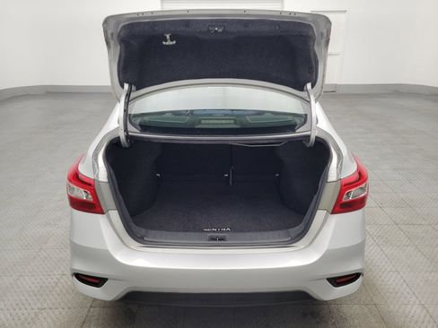 Used 2019 Nissan Sentra SV image 29