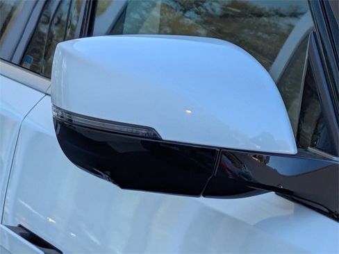 New 2026 INFINITI QX80 Luxe w/ Cargo Package image 11