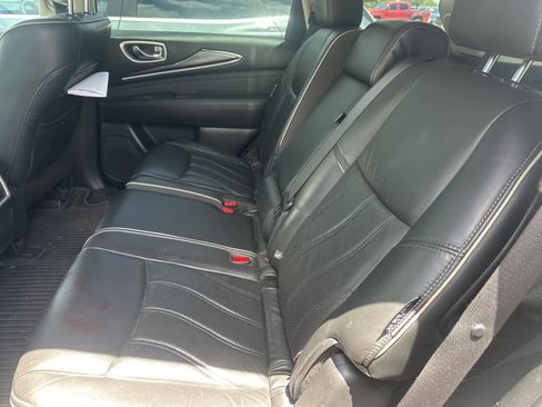 Used 2019 INFINITI QX60 Luxe w/ Essential Package FWD image 10
