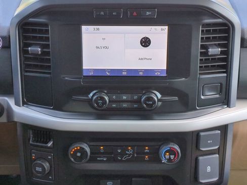 Used 2023 Ford F150 XLT image 18