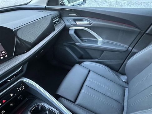 New 2025 Audi Q5 2.0T Premium Plus image 13
