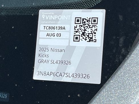 Used 2025 Nissan Kicks SV FWD image 31