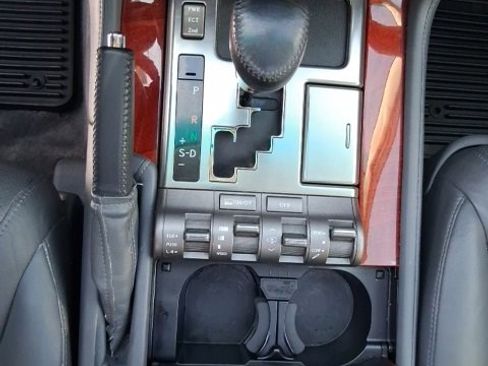 Used 2009 Lexus LX 570 4WD image 16