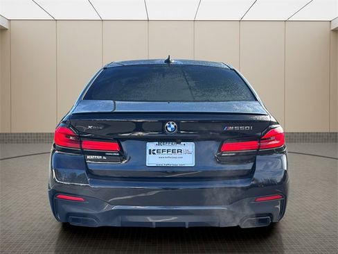 Used 2023 BMW M550i xDrive w/ Dynamic Handling Package image 4