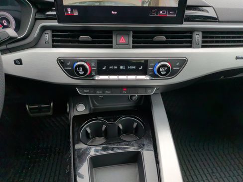 Certified 2021 Audi A4 2.0T Premium Plus w/ Premium Plus Package AWD/4WD image 19