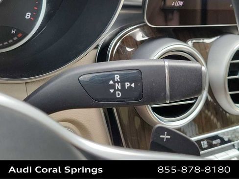 Used 2021 Mercedes-Benz GLC 300 image 17