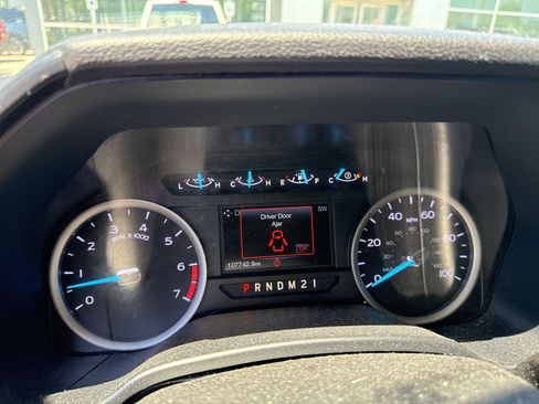 Used 2019 Ford F250 XLT w/ XLT Premium Package AWD/4WD image 17