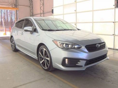 Used 2022 Subaru Impreza 2.0i Sport image 4