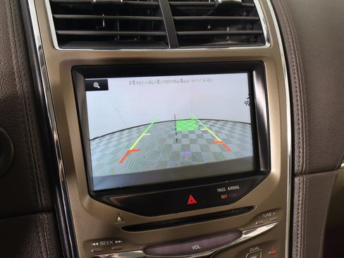 Used 2015 Lincoln MKX FWD w/ Equipment Group 102A image 6