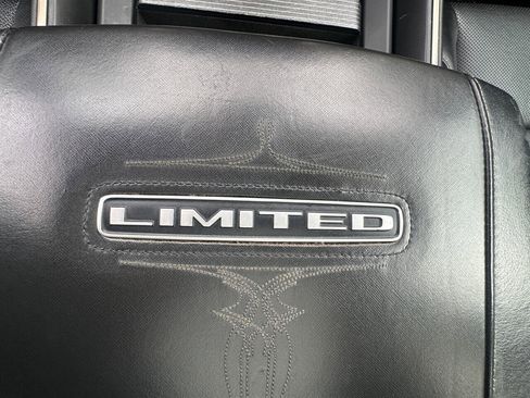 Used 2019 RAM 1500 Limited image 16