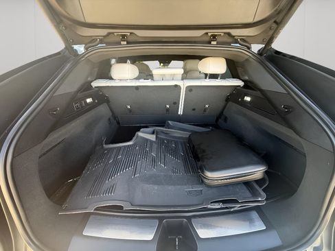 Used 2024 Cadillac Lyriq Luxury w/ LPO, Floor Liner Package AWD/4WD image 20