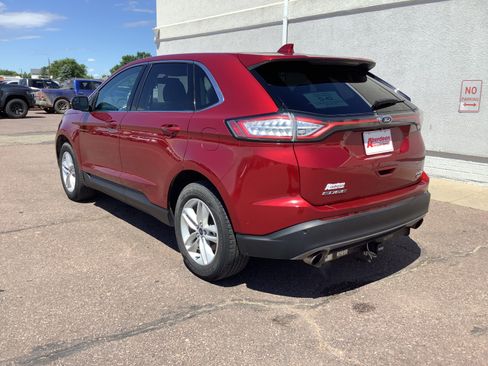 Used 2018 Ford Edge SEL w/ Equipment Group 201A AWD/4WD image 7