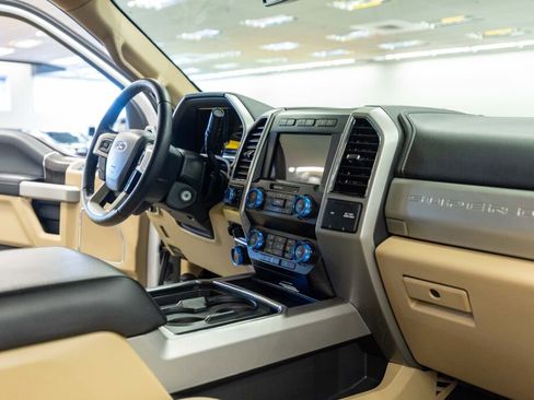 Used 2021 Ford F250 Lariat w/ Lariat Value Package image 17