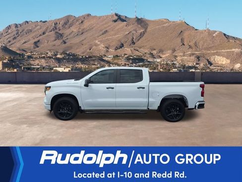 Used 2025 Chevrolet Silverado 1500 Custom RWD image 2