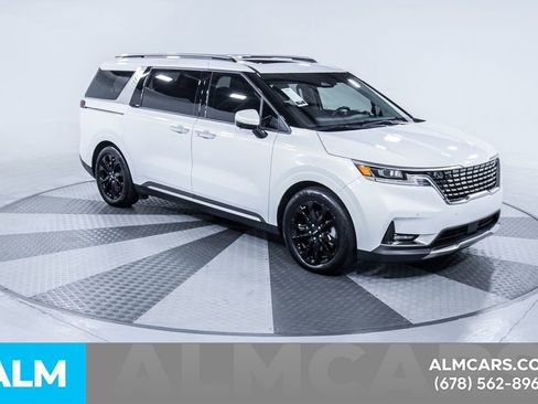 Used 2024 Kia Carnival SX Prestige image 15
