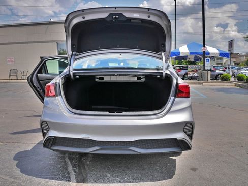 Used 2024 Kia Forte LXS FWD image 15