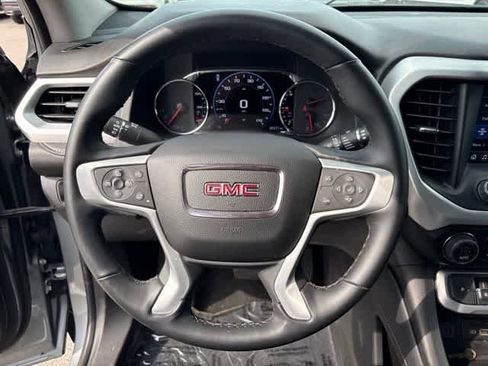 Used 2023 GMC Acadia SLT w/ Elevation Edition FWD image 15