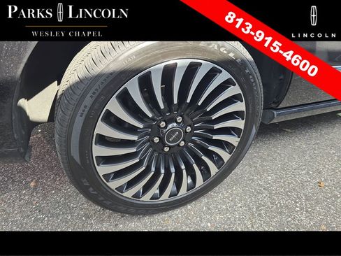 Used 2021 Lincoln Navigator L Black Label image 15