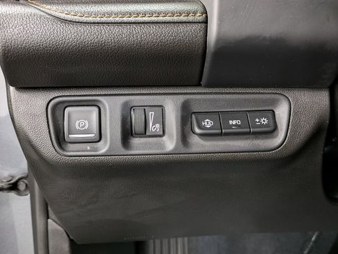 Used 2022 GMC Acadia AT4 w/ Technology Package image 20