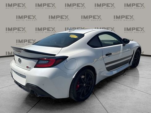 Used 2024 Toyota GR86 TRUENO Edition RWD image 5