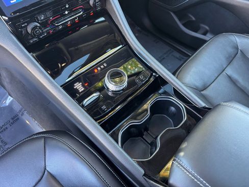 Used 2022 Jeep Grand Cherokee Limited 4xe image 34