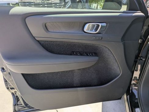 Certified 2023 Volvo C40 P8 Recharge Plus w/ Protection Package Premier AWD/4WD image 11