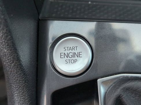 Used 2024 Volkswagen Tiguan Wolfsburg Edition image 22