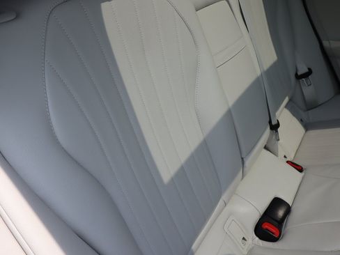 Used 2023 Mercedes-Benz EQE 500 4MATIC SUV image 23