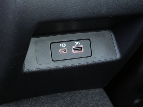 Used 2023 Nissan Altima 2.5 SV image 14