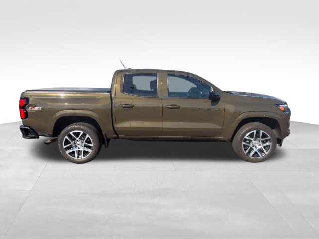 Used 2023 Chevrolet Colorado Z71 w/ Z71 Convenience Package 2 AWD/4WD image 7