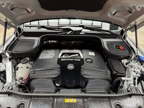 New 2025 Mercedes-Benz GLS 63 AMG 4MATIC image 28