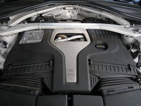 Used 2023 Aston Martin DBX 707 AWD/4WD image 22
