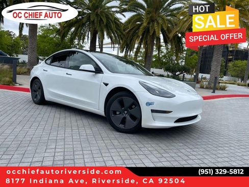 Used 2021 Tesla Model 3 Standard Range Plus RWD image 1