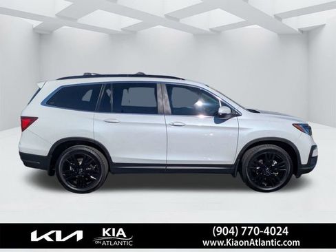 Used 2021 Honda Pilot Special Edition image 2