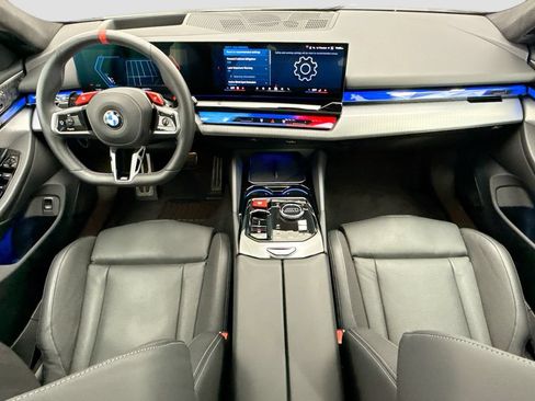 Used 2025 BMW M5 Touring AWD/4WD image 15