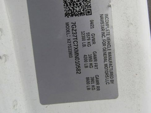 Used 2021 GMC Savana 3500 Extended w/ Power Convenience Package RWD image 24
