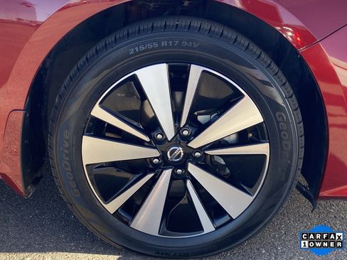 Certified 2022 Nissan Altima 2.5 SV image 10