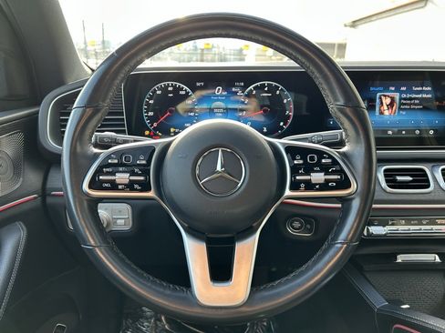 Used 2023 Mercedes-Benz GLE 350 4MATIC w/ Premium Package image 19