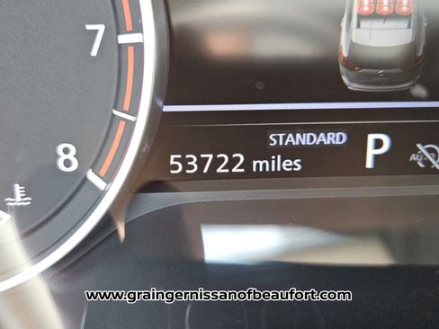 Used 2024 Nissan Rogue SV w/ SV Premium Package FWD image 15