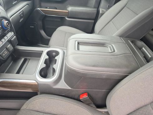 Used 2021 Chevrolet Silverado 1500 LT Trail Boss w/ Convenience Package II AWD/4WD image 23