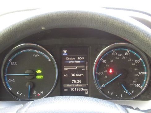 Certified 2018 Toyota RAV4 LE AWD/4WD image 21