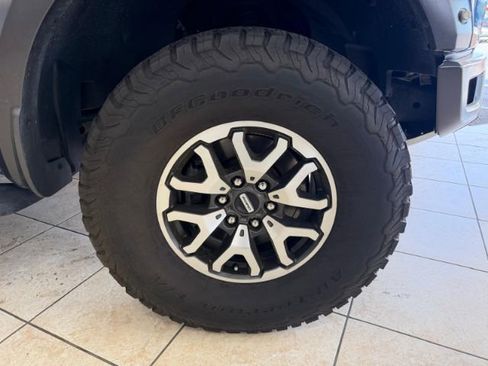 Used 2020 Ford F150 Raptor w/ Equipment Group 802A Luxury AWD/4WD image 20