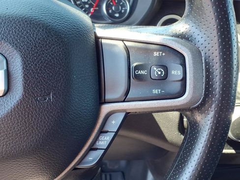 Used 2024 RAM 2500 Tradesman w/ Chrome Appearance Group AWD/4WD image 23