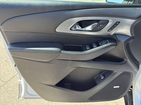 Used 2018 Chevrolet Traverse Premier w/ Redline Edition FWD image 15