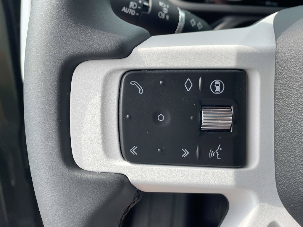 New 2026 Land Rover Defender 110 S AWD/4WD image 37