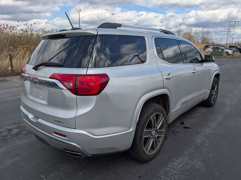 Used 2018 GMC Acadia Denali w/ LPO, Floor Liner Package image 8