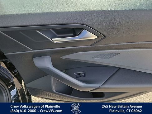 New 2026 Volkswagen Jetta SE image 32